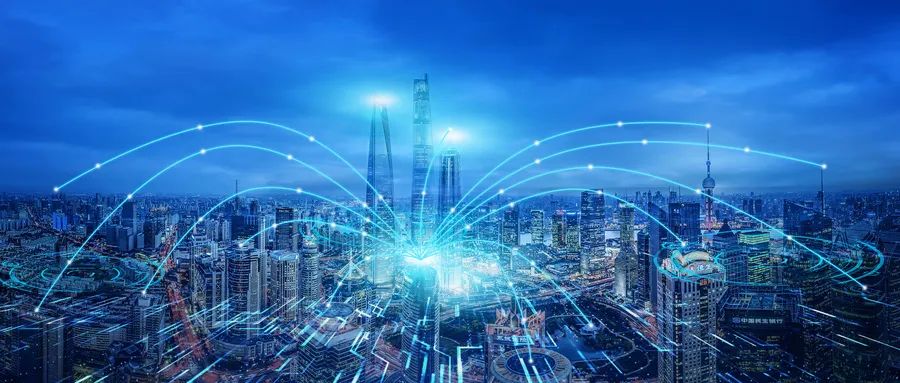 包管营业运转，，，，，，，，风雨同“洲”，，，，，，，，并肩守“沪”，，，，，，，，我们在行动