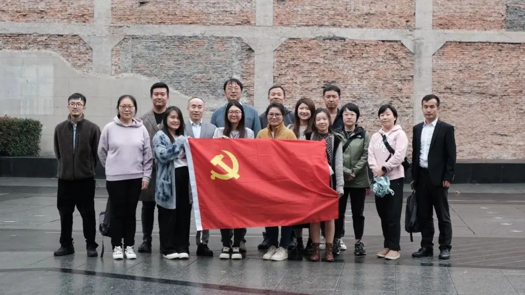 银河集团186net评估党支部赴上海四行客栈抗战纪念馆开展主题党日活动